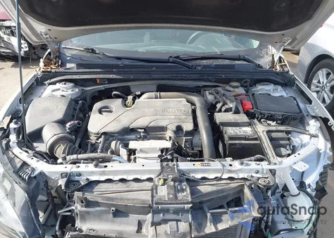 2022 Chevrolet Malibu Fwd Lt из США, поврежденный, VIN 1G1ZD5ST9NF139833